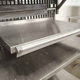 Étagère murale en inox - 66 x 43 cm 
